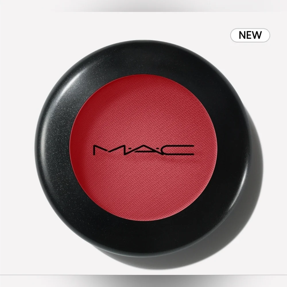 Mac Cosmetics Matte Eyeshadow Haute Sauce Brick Red Brand New in Box